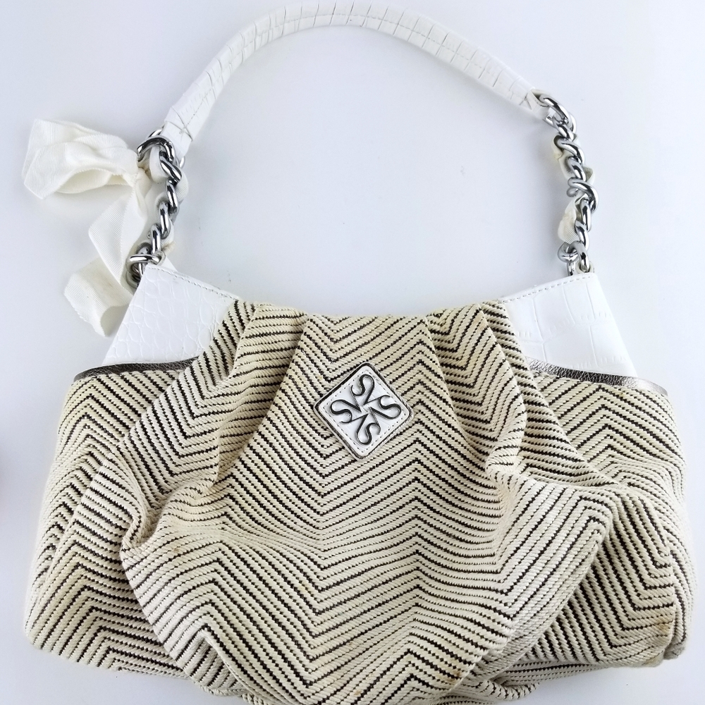 Simply Vera Wang Shoulder Bag Chevron Pattern Tan Off White Woven Fabric Chain